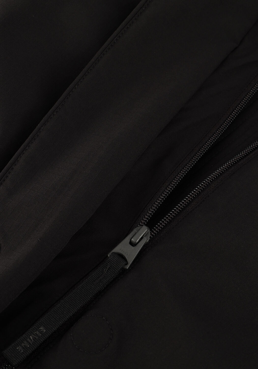 Schwarze ELVINE Wattierte Jack MYSIA - large