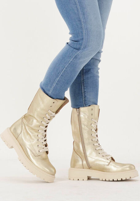 Goldfarbene NIKKIE Schnürboots DEWIE BOOTS - large