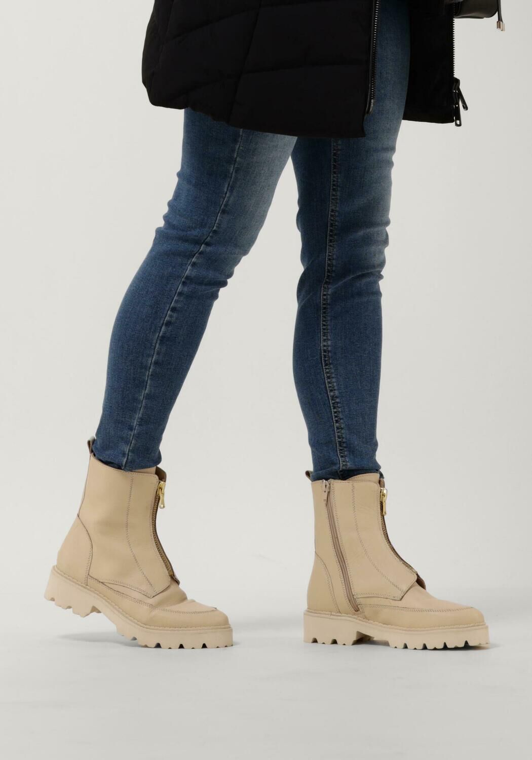 Beige TANGO Ankle Boots BEE BOLD 512 - large