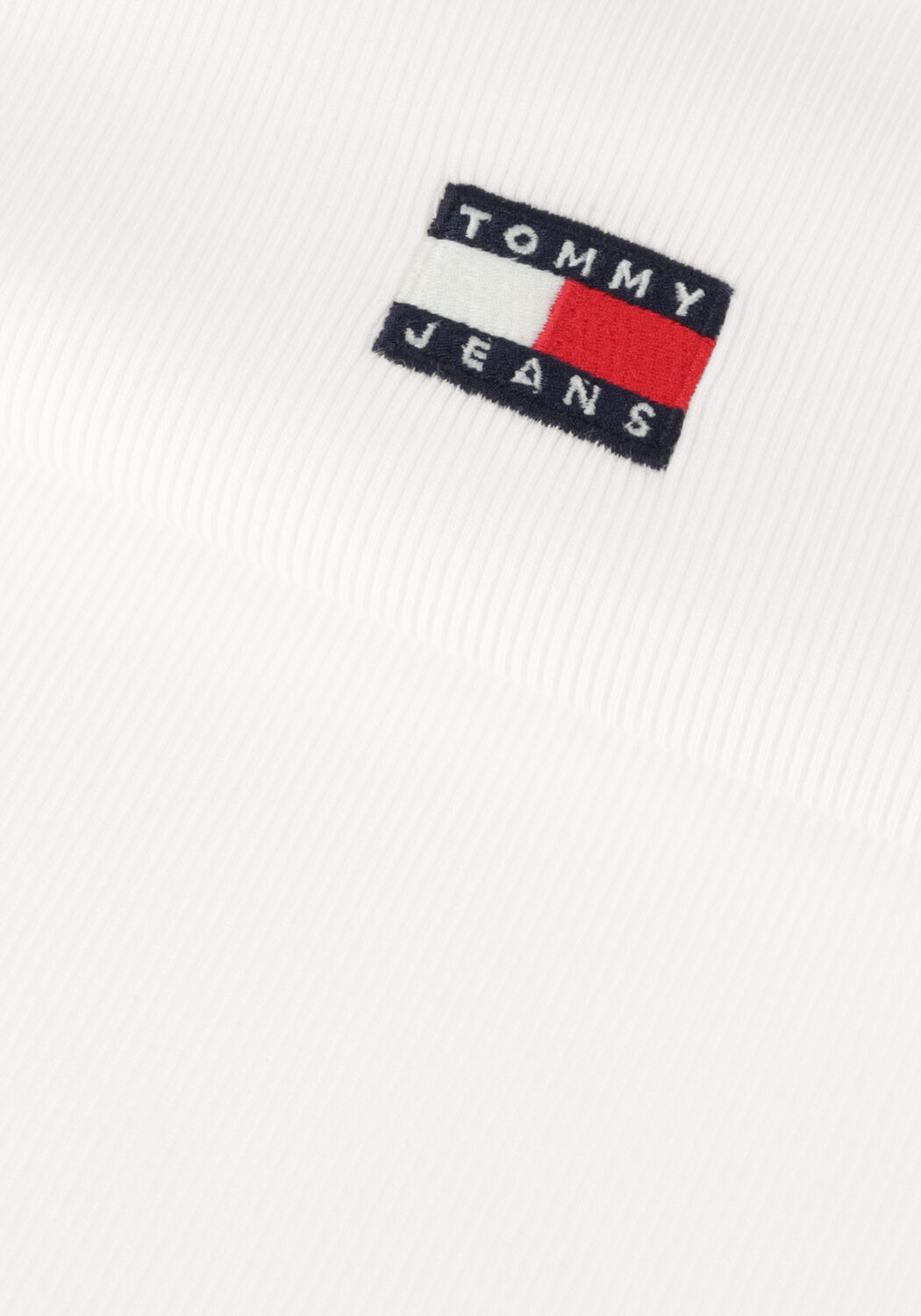 Wei&szlig;e TOMMY JEANS T-shirt TWJ SLIM BADGE RIB TEE - large