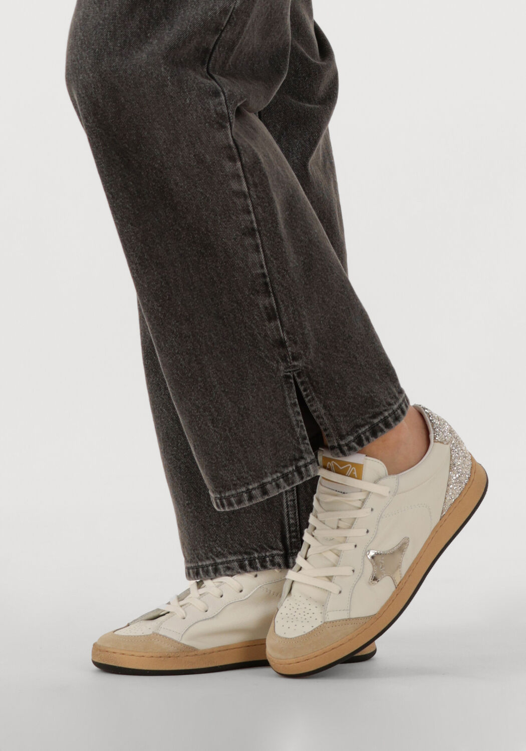 Wei&szlig;e AMA BRAND DELUXE Sneaker Low SUN - large