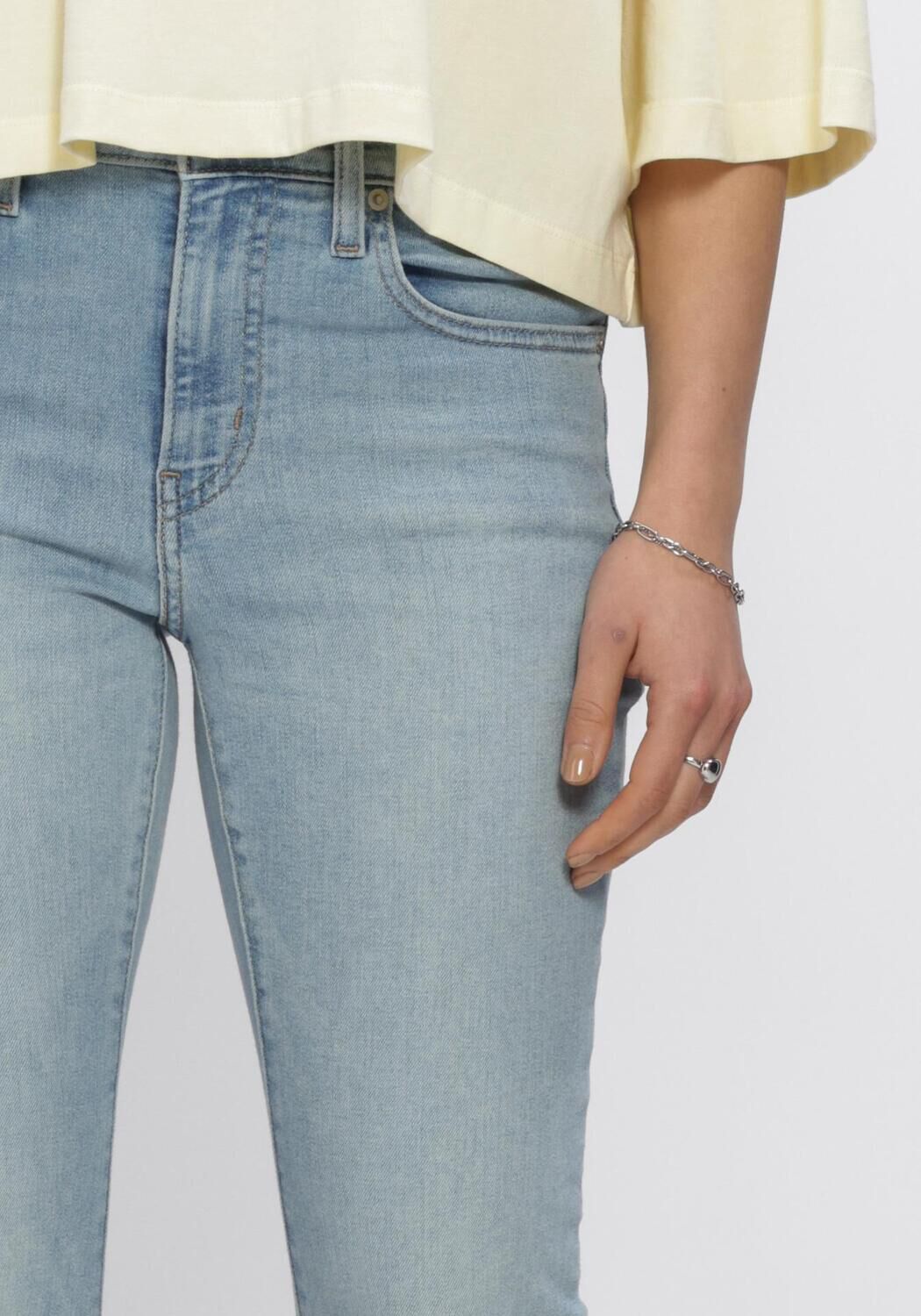 Blaue LEVI'S Flared jeans 726 HR FLARE - large