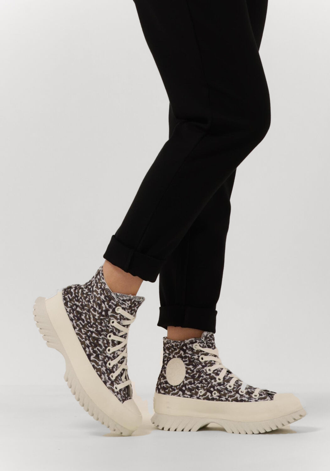 Beige CONVERSE Sneaker High CHUCK TAYLOR ALL STAR LUGGED 2.0 HI - large