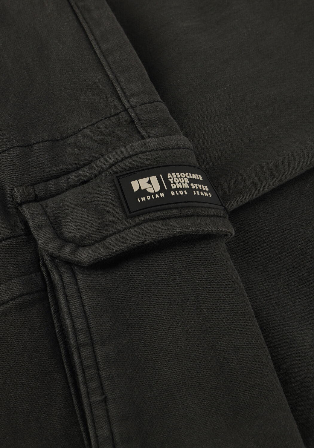 Anthrazit INDIAN BLUE JEANS Cargohosen CARGO KNITTED FANCY - large