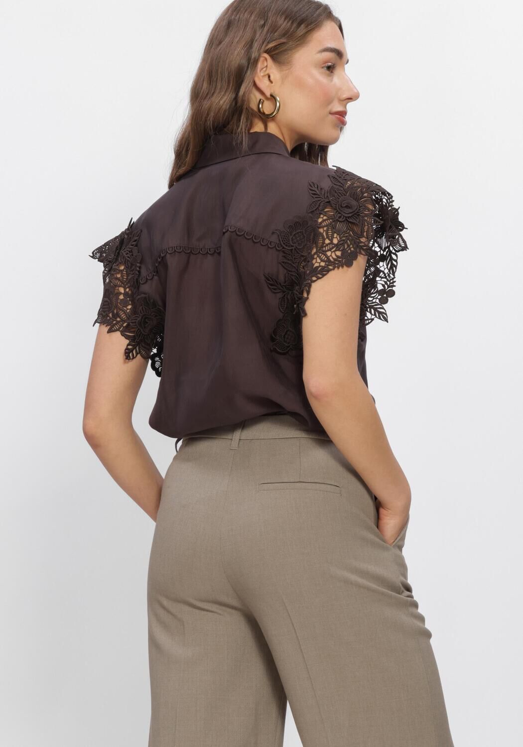 Braune COPENHAGEN MUSE Tops & T-shirts CMMOLLY-SHIRT - large