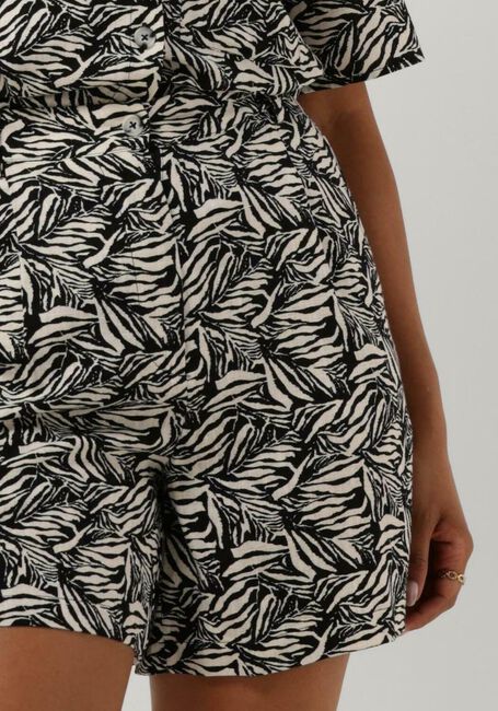 Nicht-gerade weiss OBJECT Hosen OBJFRIGG HW SHORTS - large