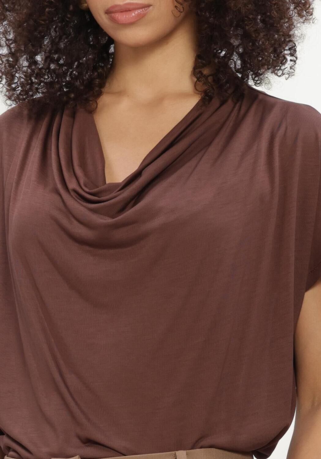 Braune BRUUNS BAZAAR Tops & T-shirts KATKABBGINAE BLOUSE - large
