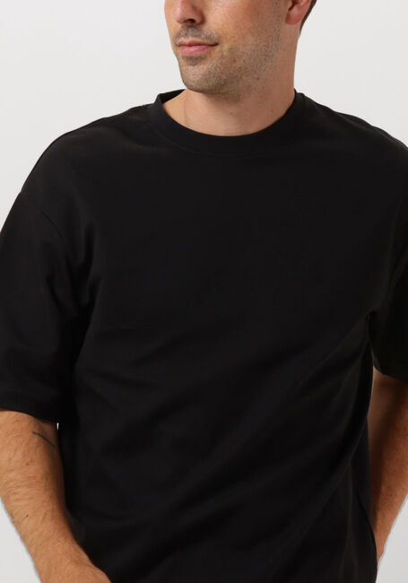 Schwarze SELECTED HOMME T-shirt SLHLOOSEOSCAR SS O-NECK TEE NOOS - large