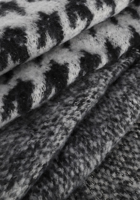 Schwarze YEHWANG Schal WINTER WONDER - large