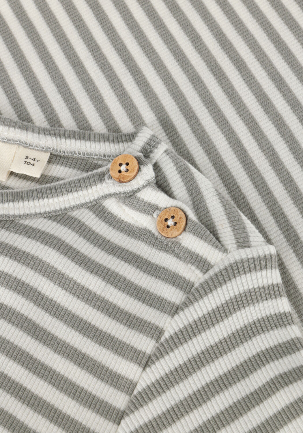 Graue LIL' ATELIER T-shirt NMMGAGO KRE LS SLIM TOP LIL NOOS - large