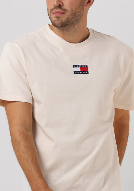 Nicht-gerade weiss TOMMY JEANS T-shirt TJM TOMMY BADGE TEE - large