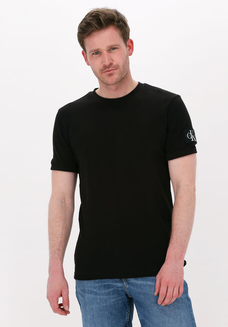 Schwarze CALVIN KLEIN T-shirt MONOGRAM BADGE WAFFLE SS TEE - large