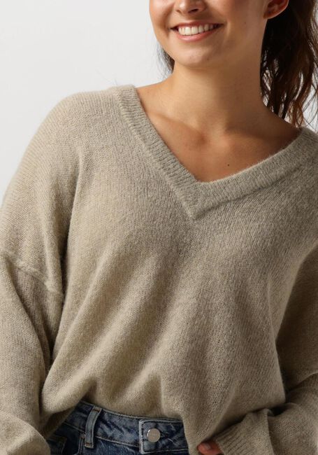 Grüne DANTE6 Pullover ULAN V-NECK SWEATER - large