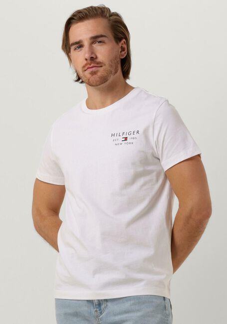 Weiße TOMMY HILFIGER T-shirt BRAND LOVE SMALL LOGO TEE - large