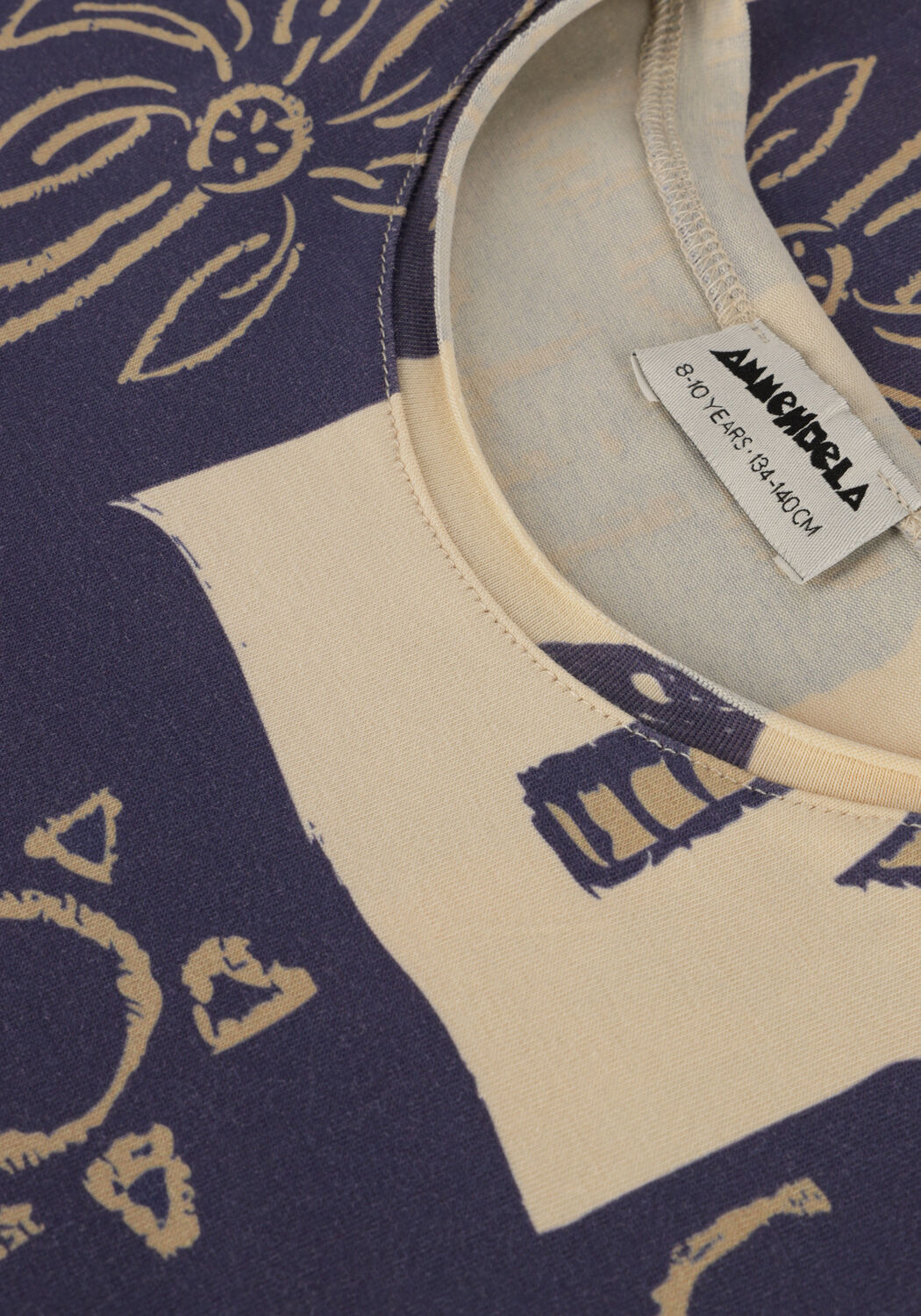 Mehrfarbige/Bunte AMMEHOELA T-shirt SUNNY - large