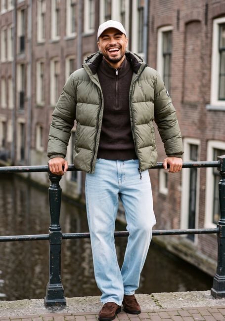 Gr&uuml;ne TOMMY JEANS Wattierte Jack TJM ESSENTIAL DOWN JACKET EXT - large