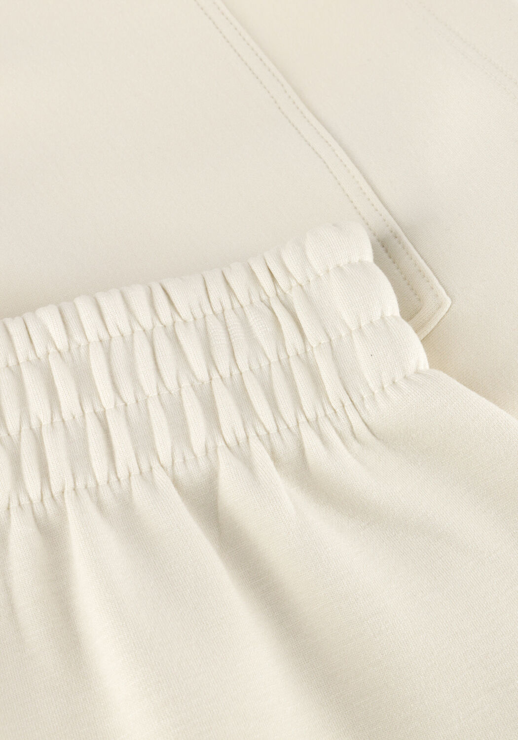 Wei&szlig;e MSCH COPENHAGEN Kurze Hose MSCHHARISSA IMA Q POCKET SWEAT SHORTS - large