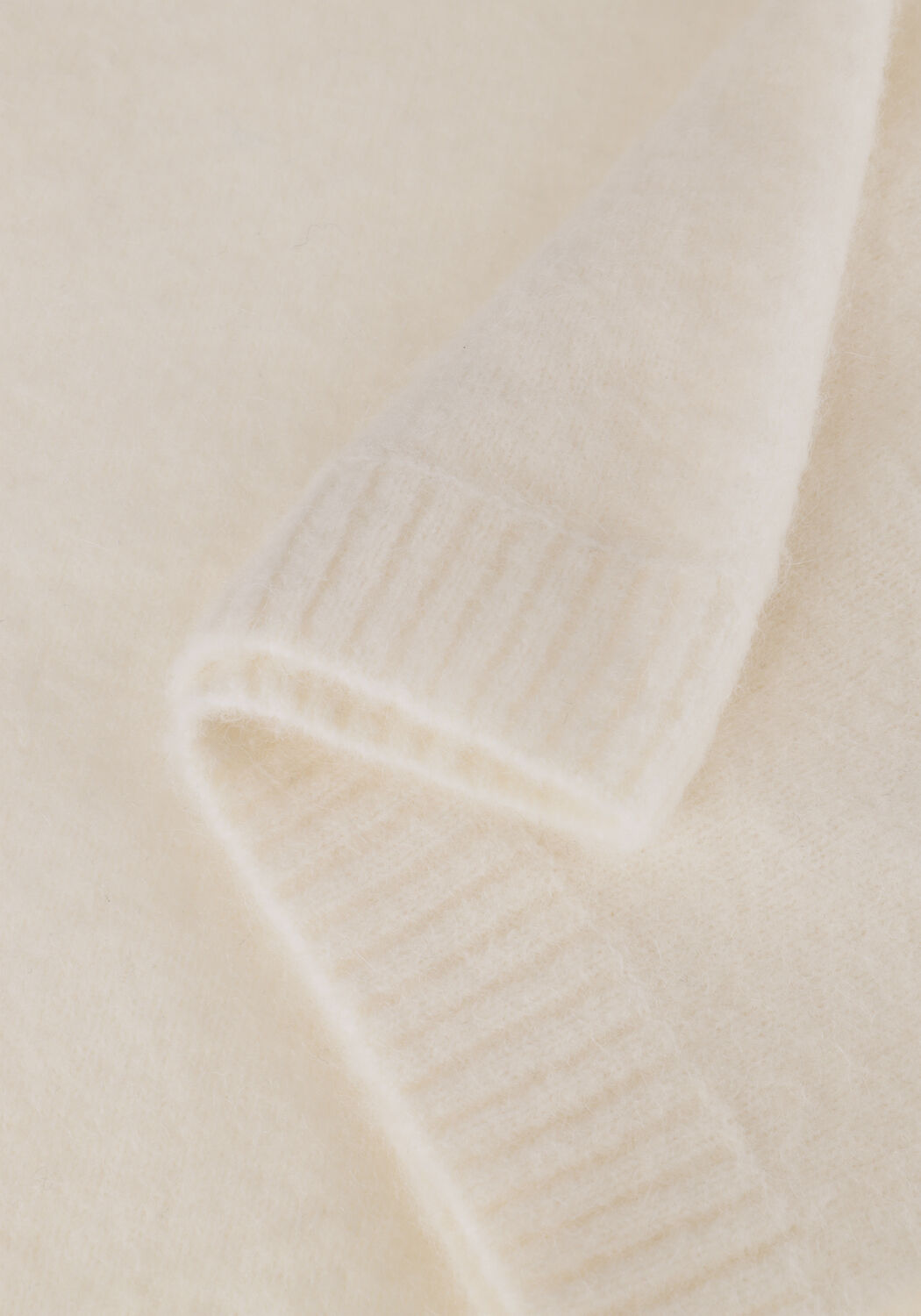 Wei&szlig;e KNIT-TED Pullover MEGAN - large