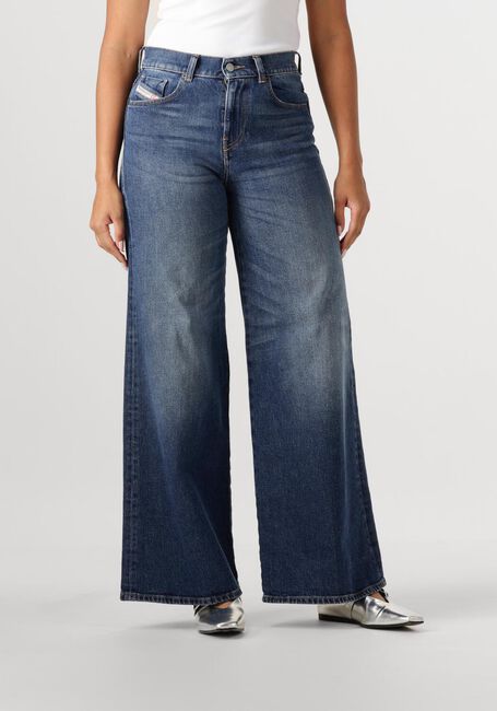 Dunkelblau DIESEL Wide jeans 1978 D-AKEMI - large