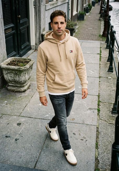Beige TOMMY JEANS Sweatshirt TJM REG BADGE HOODIE - large