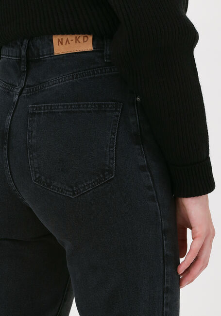 Schwarze NA-KD Straight leg jeans DESTROYED STRAIGHT DENIM - large