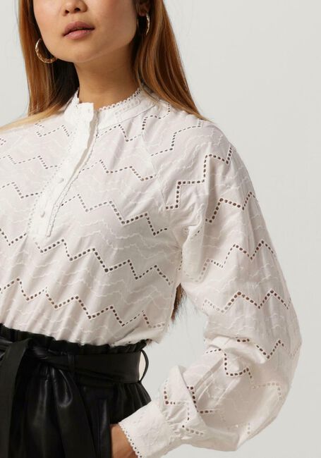 Weiße MINUS Bluse MERIAM LONG SLEEVE BLOUSE - large
