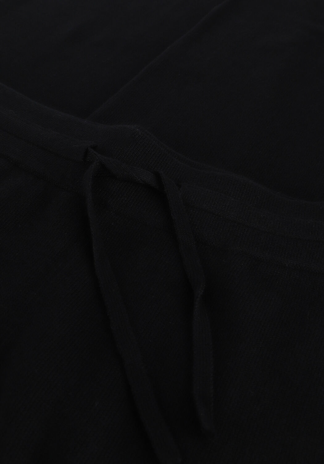 Schwarze KNIT-TED Jogginghose NOOR PANTS - large