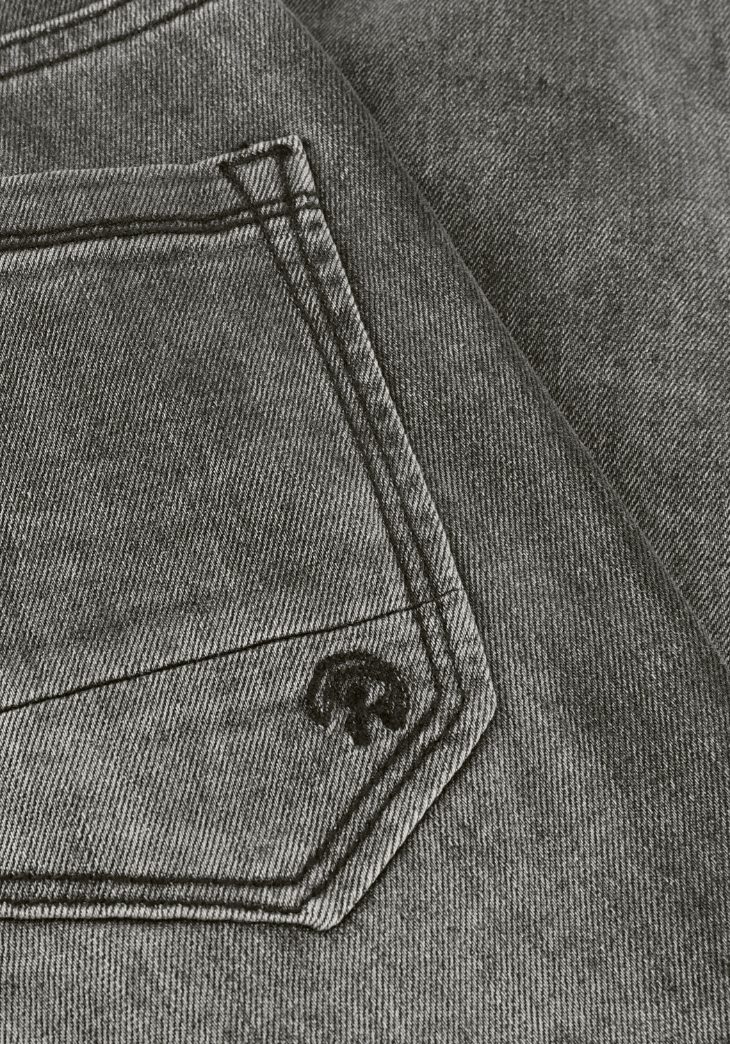 Dunkelgrau RAIZZED Slim fit jeans BERLIN - large