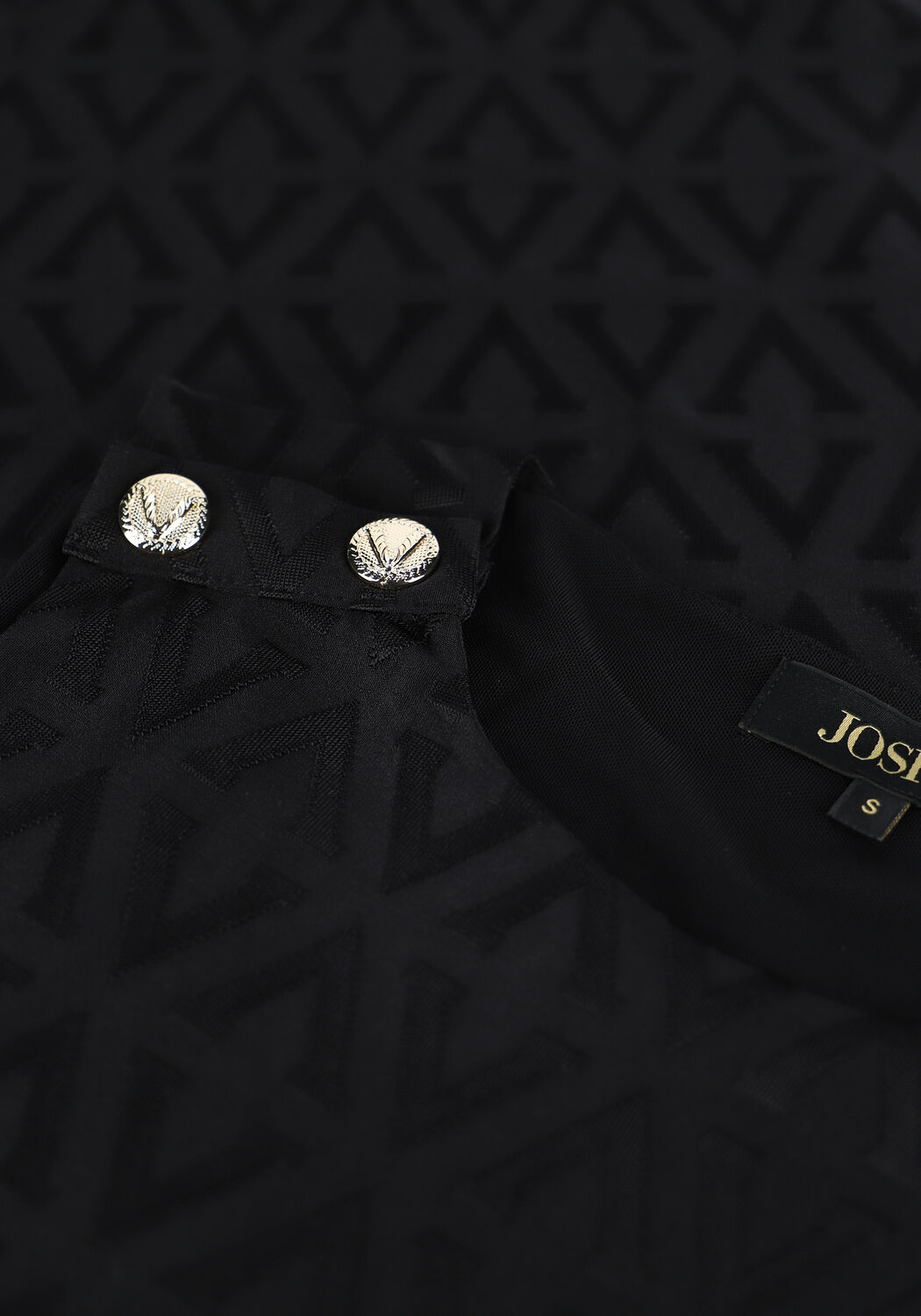 Schwarze JOSH V Top MILO - large