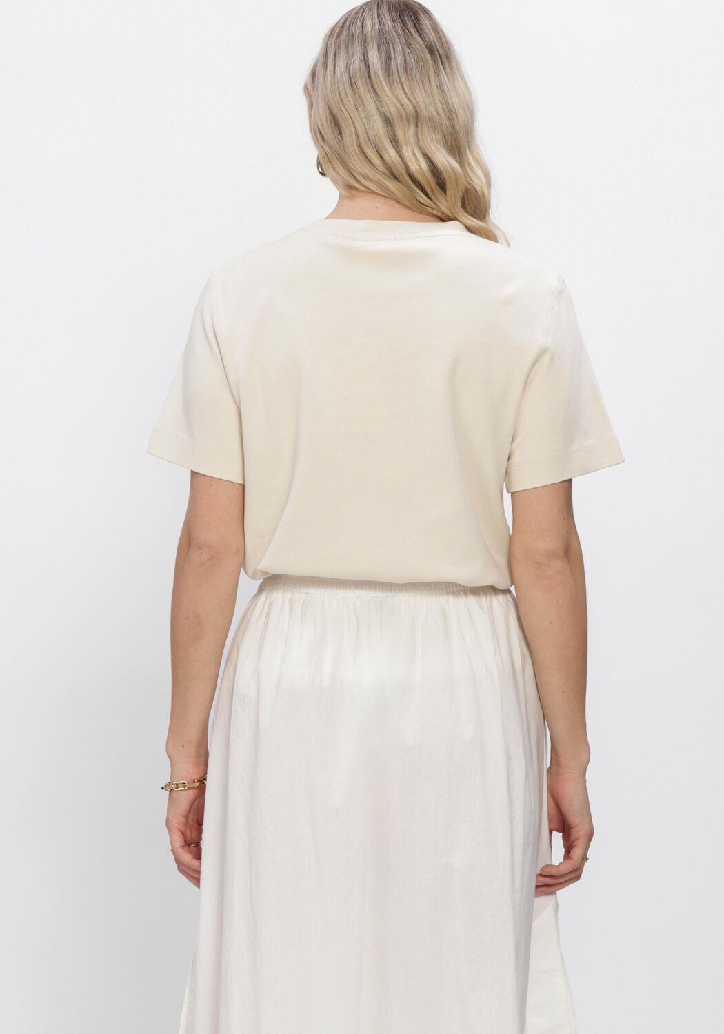 Gelbe ROUGE EDIT Tops & T-shirts ROUSARAS S/S O-NECK TEE/PF - large