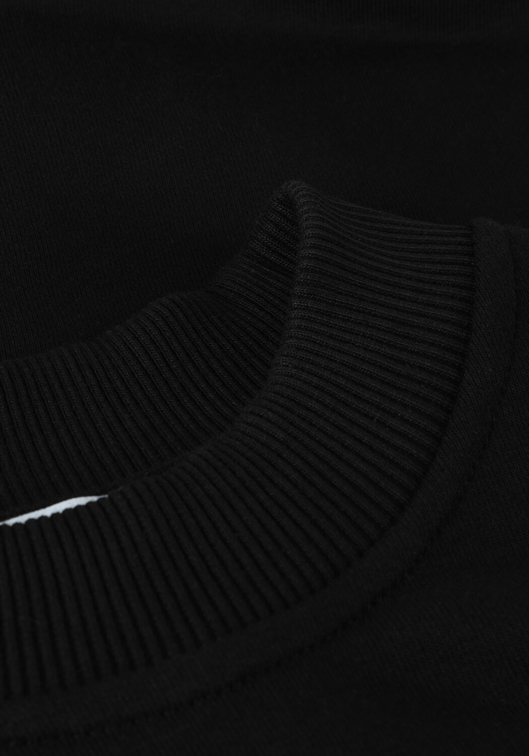 Schwarze MINUS Top MIKA SWEAT - large