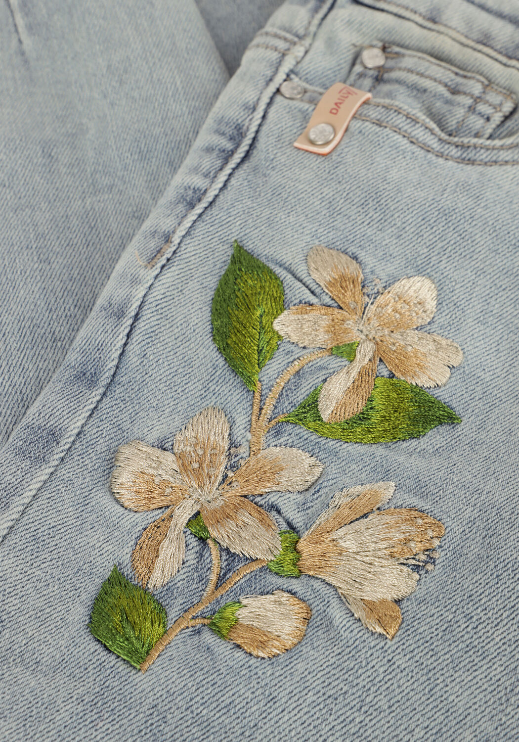 Hellblau DAILY7 Mom jeans RUBY MOM FIT FLOWER - large