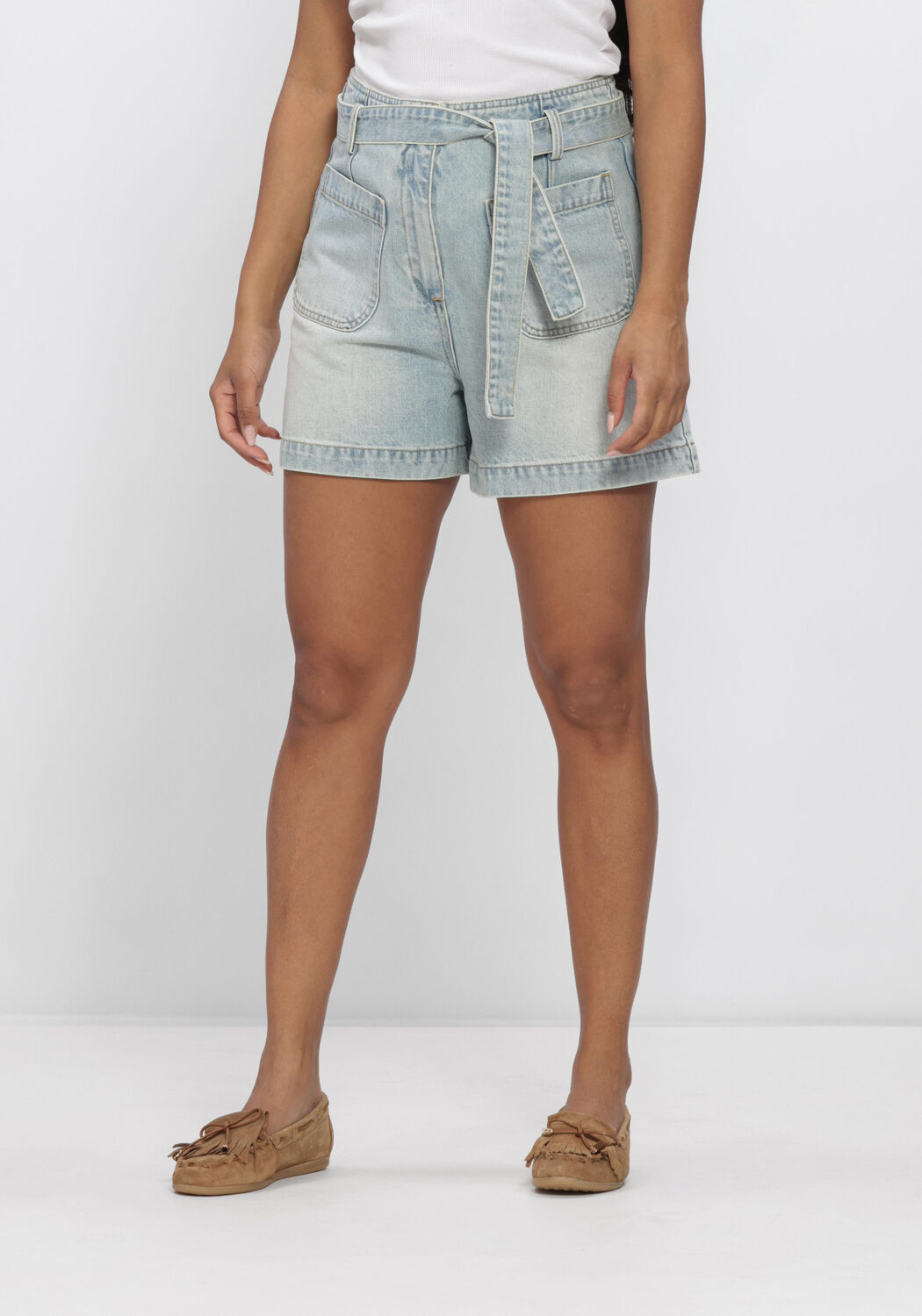 Blaue CIRCLE OF TRUST Kurze Hosen LOWEY SHORT - large