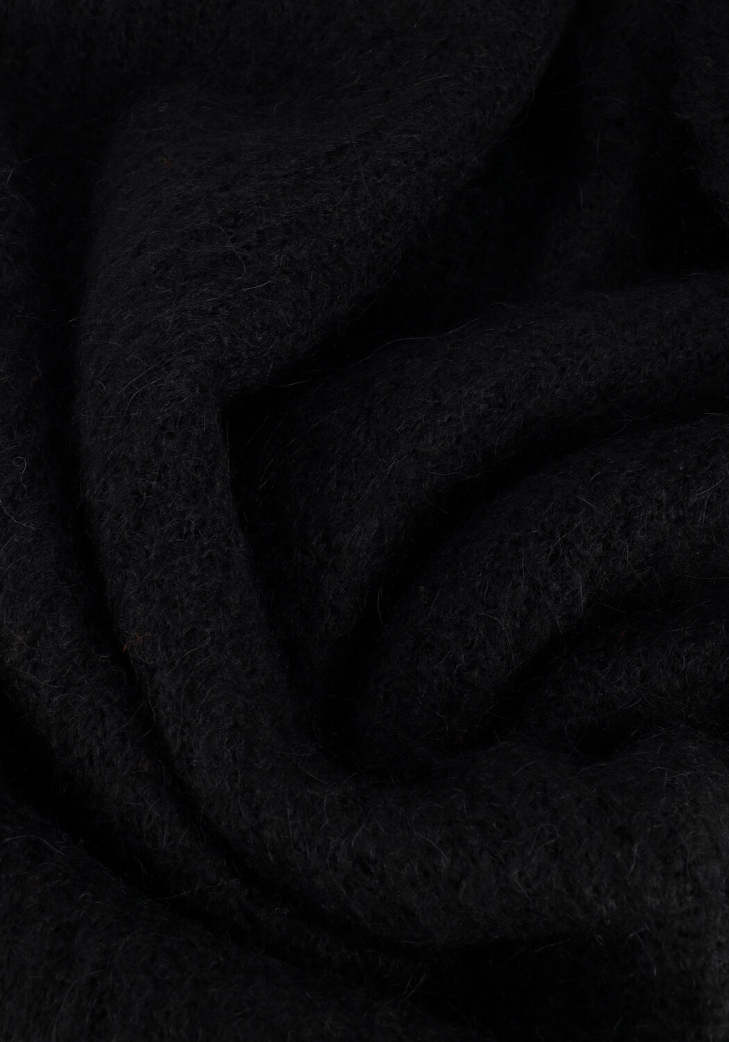 Schwarze Y.A.S. Pullover YASALVA LS O-NECK KNIT PULLOVER - large