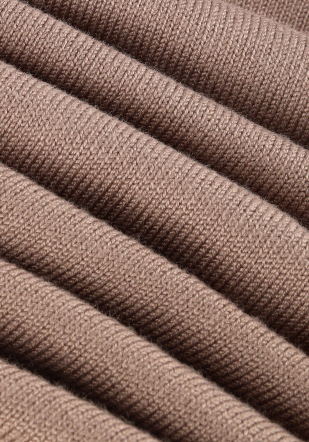 Camelfarbene NOTRE-V Rollkragenpullover BASIC KNIT BLOUSE - large