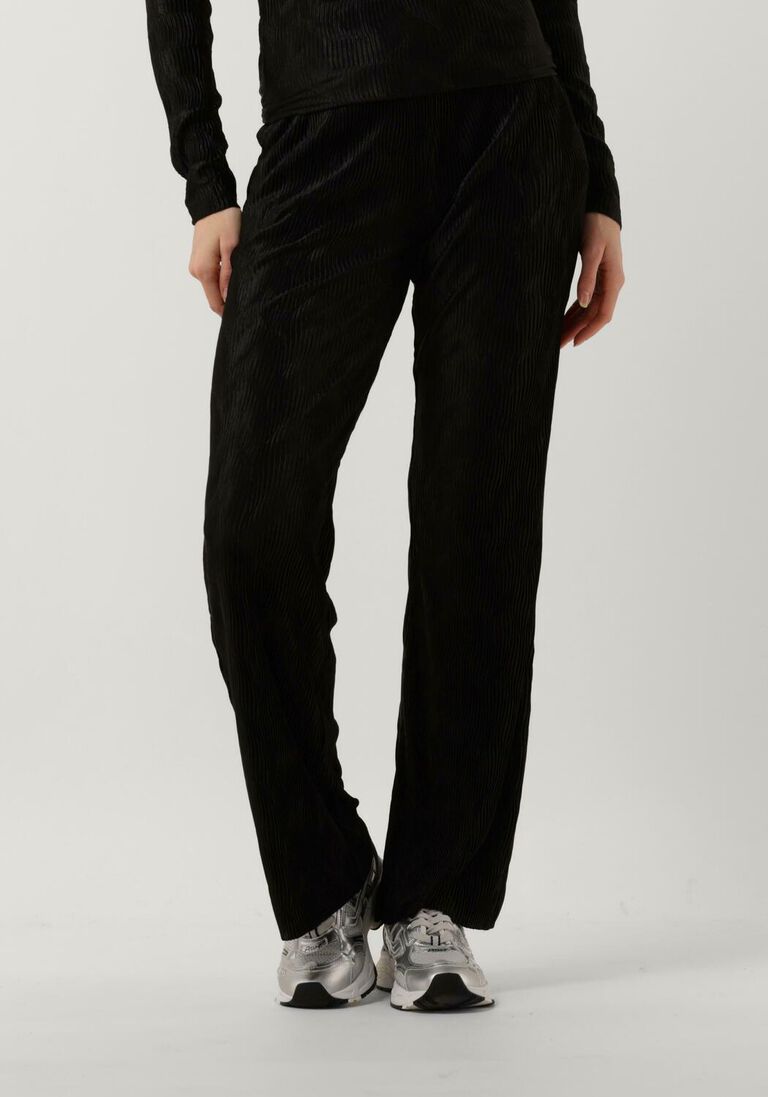 schwarze another label hose garcelle pleated pants