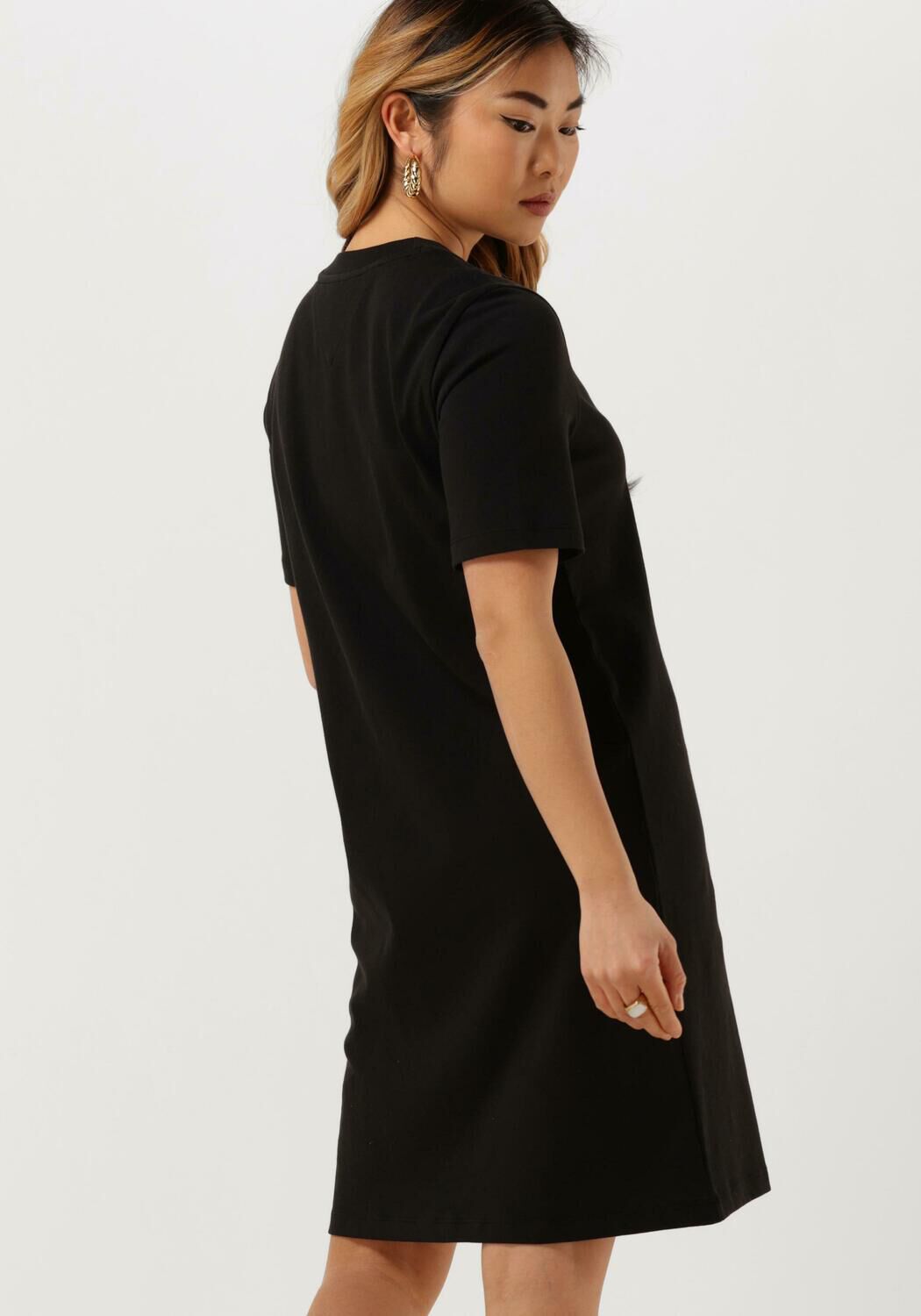 schwarze tommy jeans minikleid tjw xs badge tee dress