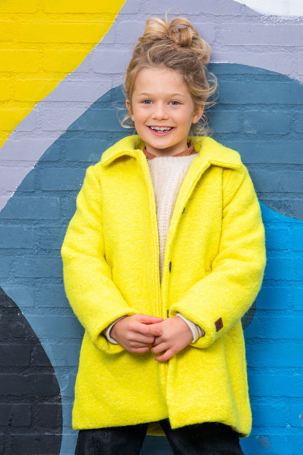 Gelbe LIKE FLO M&auml;ntel AMBER FLO GIRLS WOOL MIDI JACKET - large