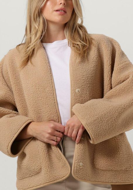 Camelfarbene KNIT-TED Jack JOKO - large