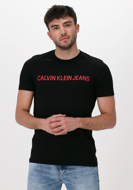 Schwarze CALVIN KLEIN T-shirt INSTITUTIONAL LOGO SLIM SS TEE - large