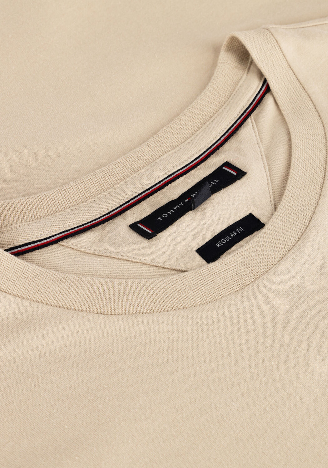Sand TOMMY HILFIGER T-shirt ESS SEASONAL REG FIT SOLID TEE - large