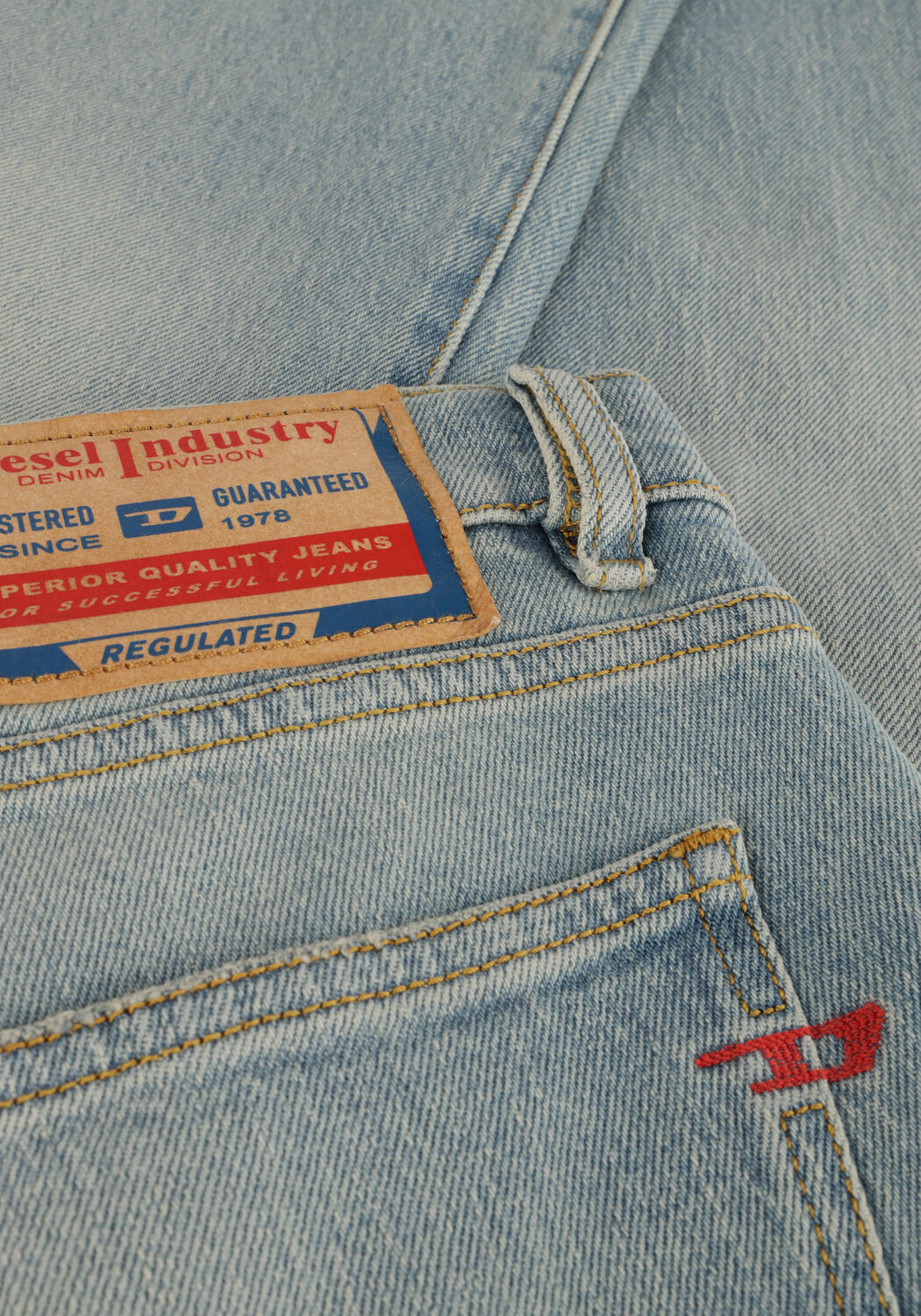 Hellblau DIESEL Slim fit jeans 2019 D-STRUKT - large