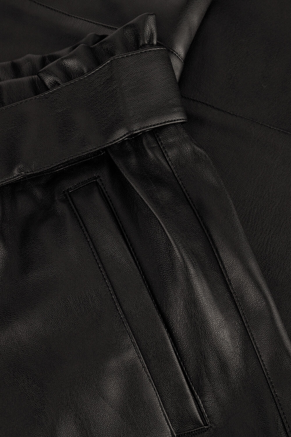 Schwarze MINUS Hose JAYDA PU PANT - large