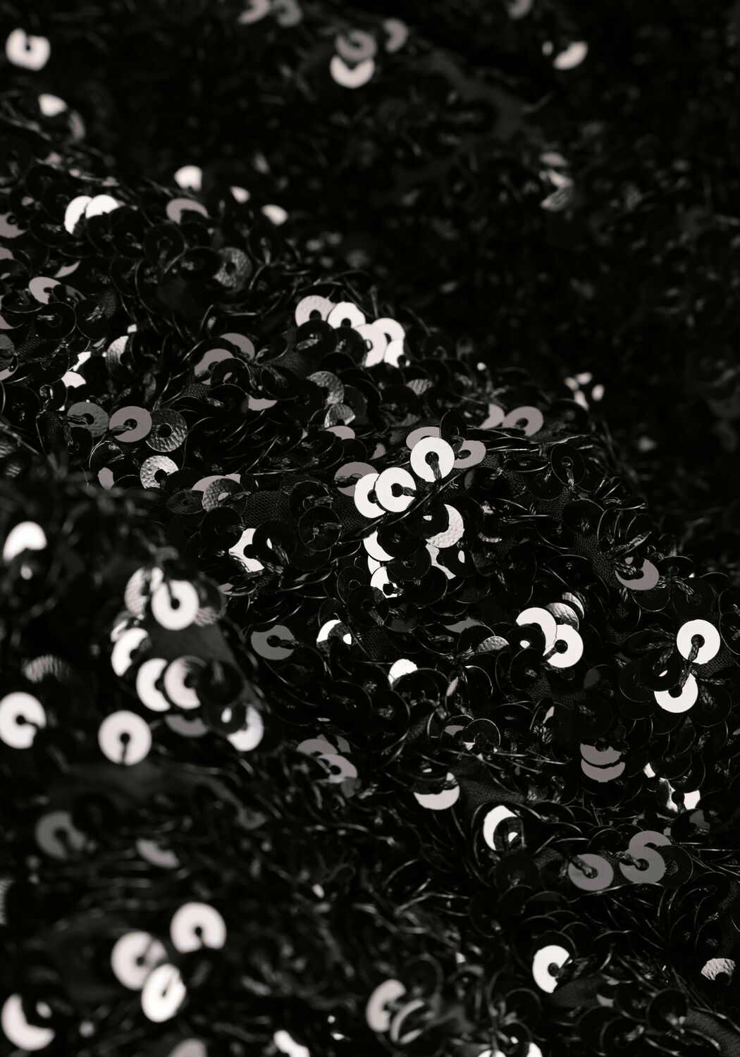 Schwarze SELECTED WOMEN Minikleid SLFCOLYN LS SHORT SEQUINS DRESS - large