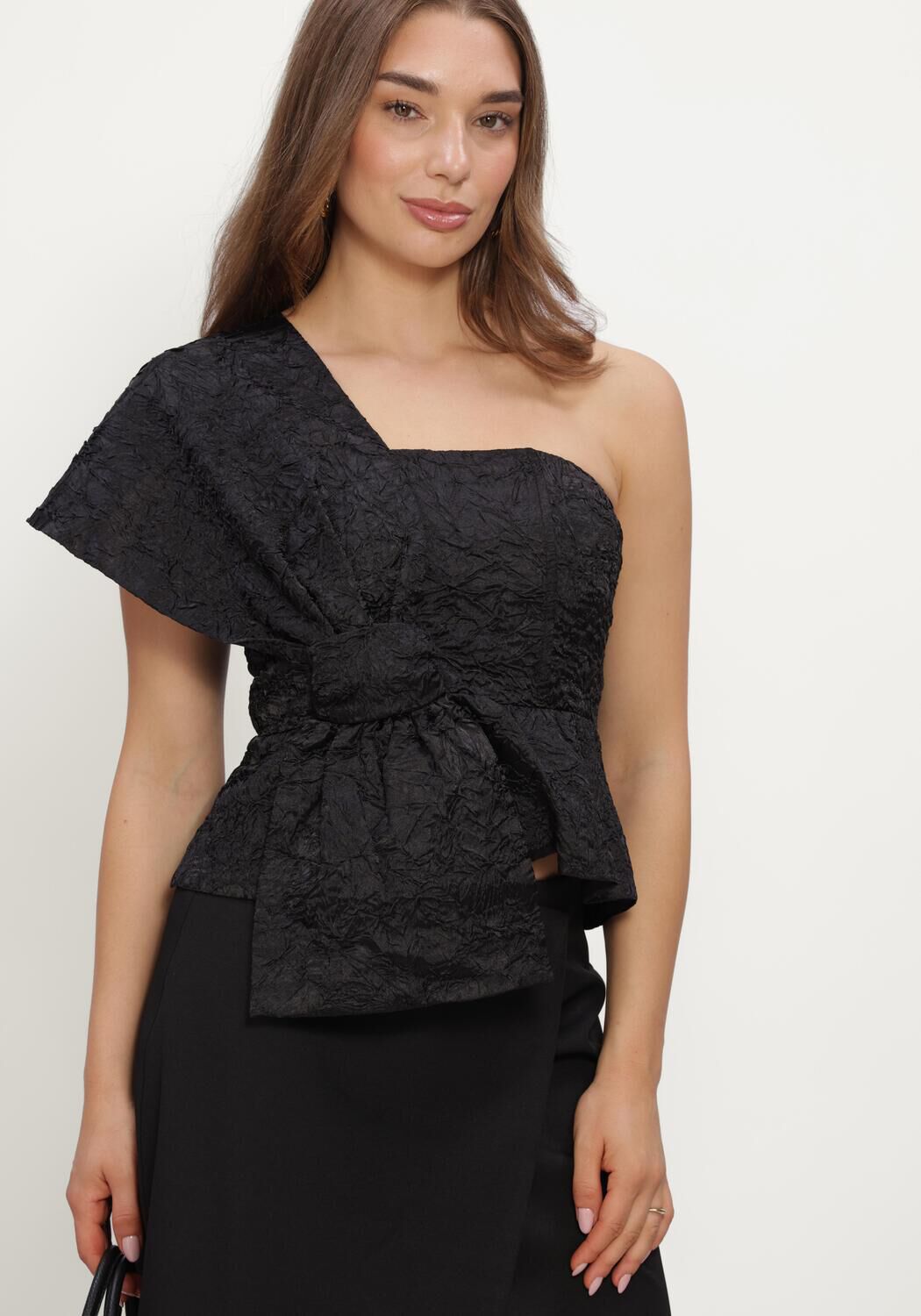 Schwarze NOTRE-V Top NV-IZA - large