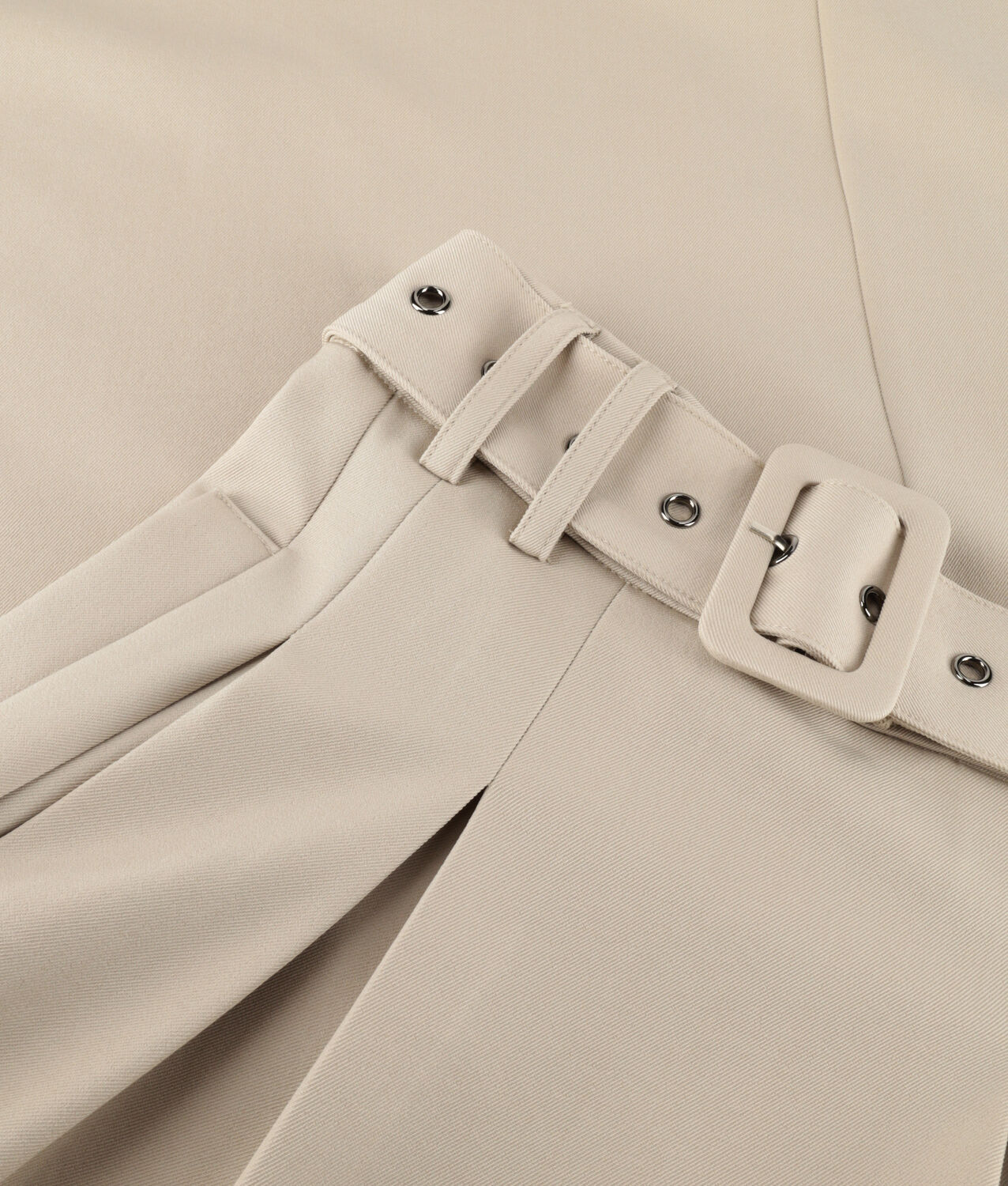 Taupe CO'COUTURE R&ouml;cke LUNACC BELT PLEAT SKIRT - large