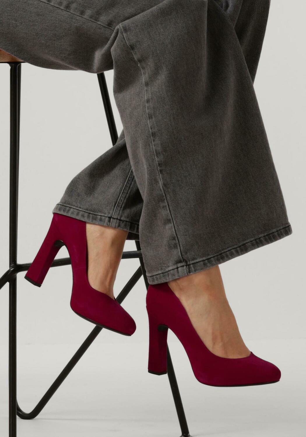 Lilane UNISA Pumps PASCUAL - large