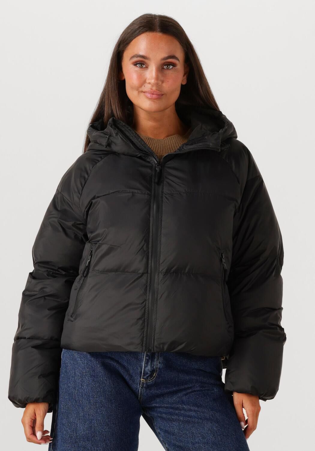   Woman Short Down Jacket（M） Schwarze WITHBLACK Wattierte Jack WBLEMMA SHORT DOWN PUFFER JACKET