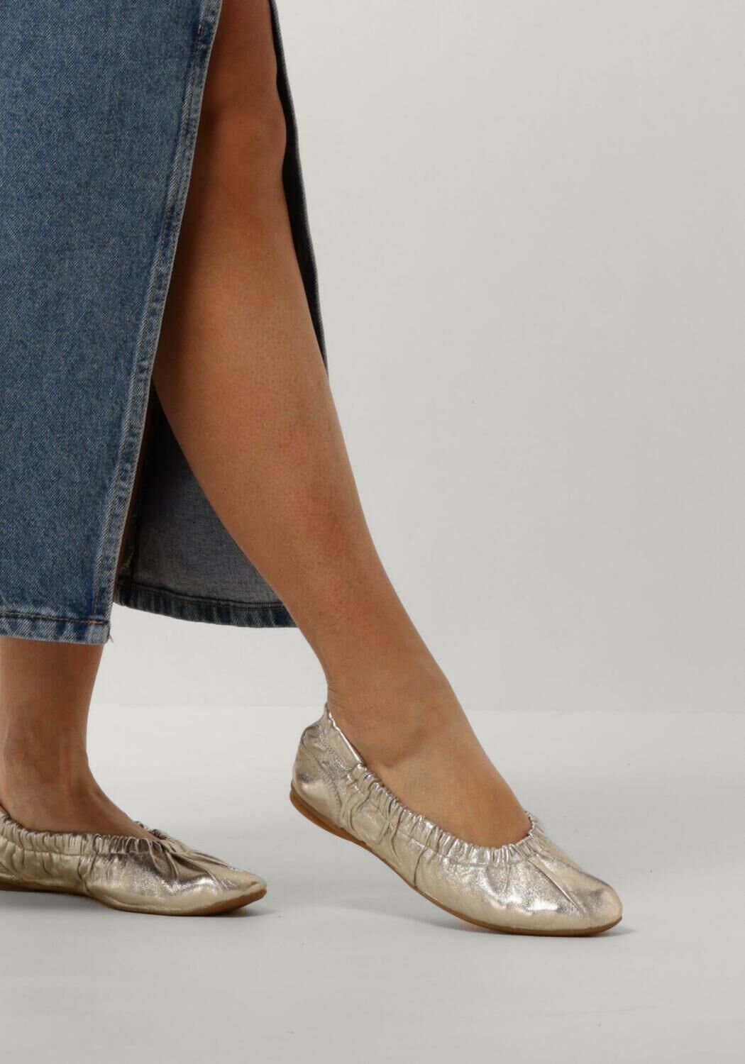 Goldfarbene BRONX Ballerinas ALOR-A 66496-D - large