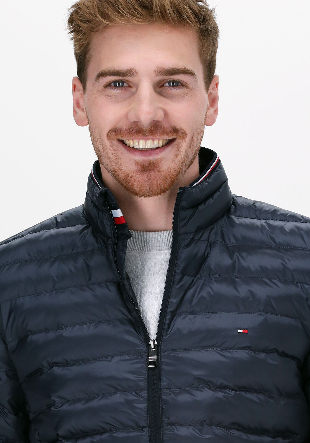 Blaue TOMMY HILFIGER Wattierte Jack CORE PACKABLE CIRCULAR JACKET Omoda